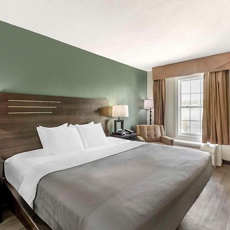 Quality Inn & Suites Santee Eksteriør billede
