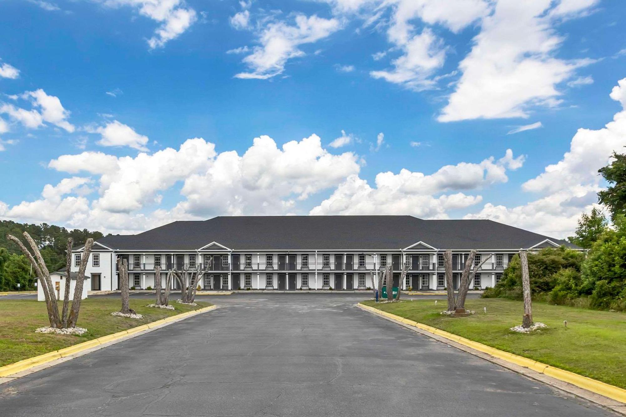 Quality Inn & Suites Santee Eksteriør billede