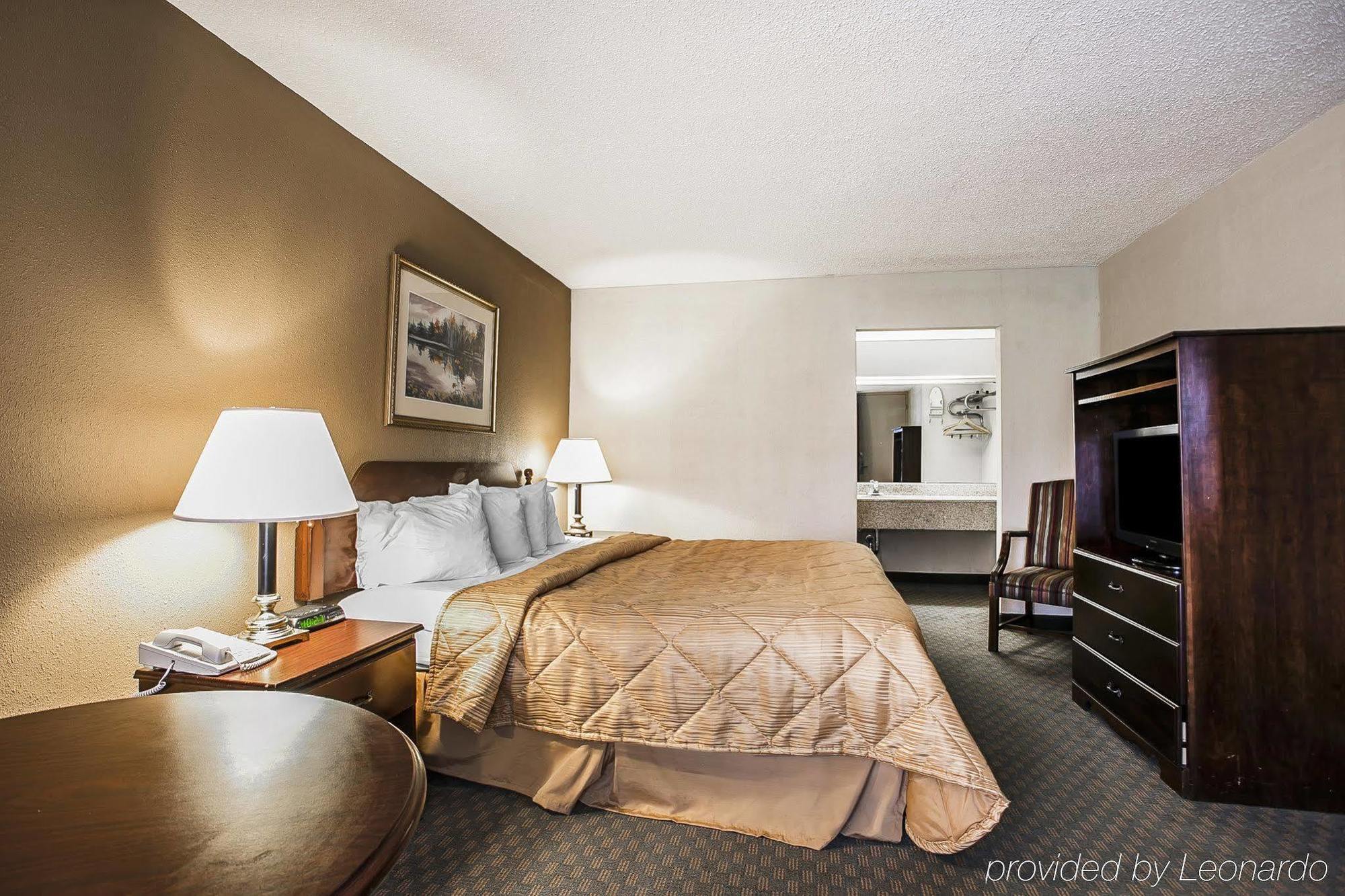 Quality Inn & Suites Santee Eksteriør billede
